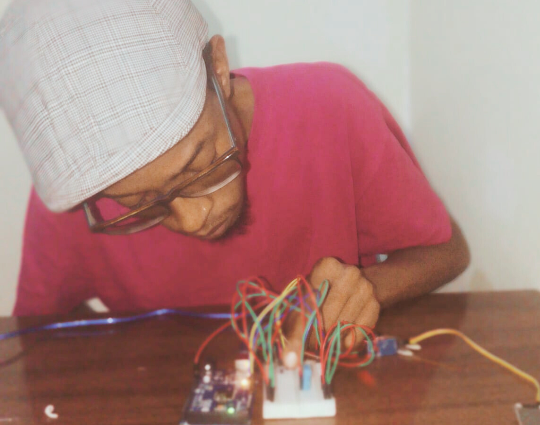 Lewis Kiganjo Casual